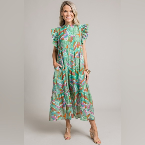 Green Pattern Dress - Picture 3 of 8